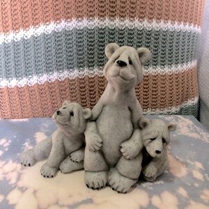 Billy And Friends: Quarry Critters 3 bears